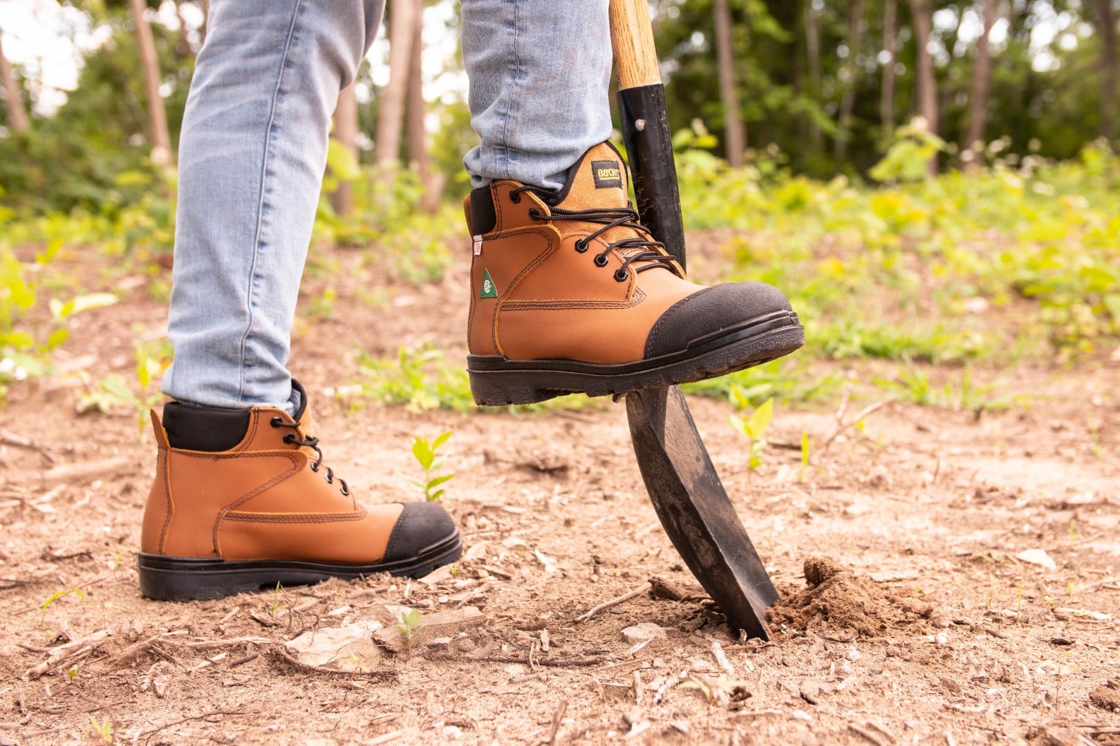 Benefits of a Well-Fitting Work Boot